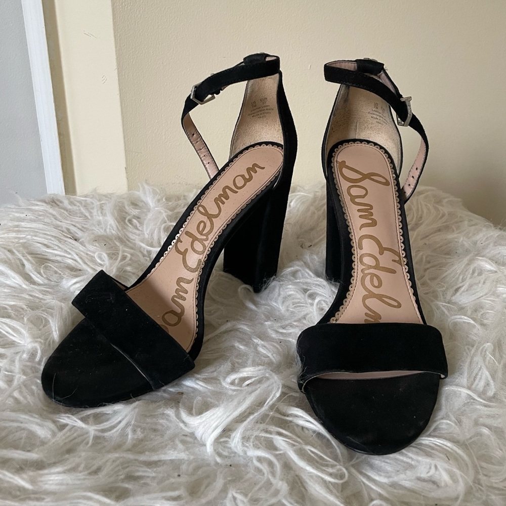 Suede Heels (Black)
